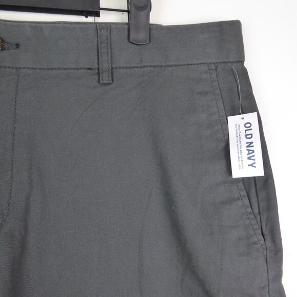 Old Navy Shorts Mens SZ 38 8" Inseam Slim Chino Preppy Beachy Vacation Casual - Picture 2 of 11